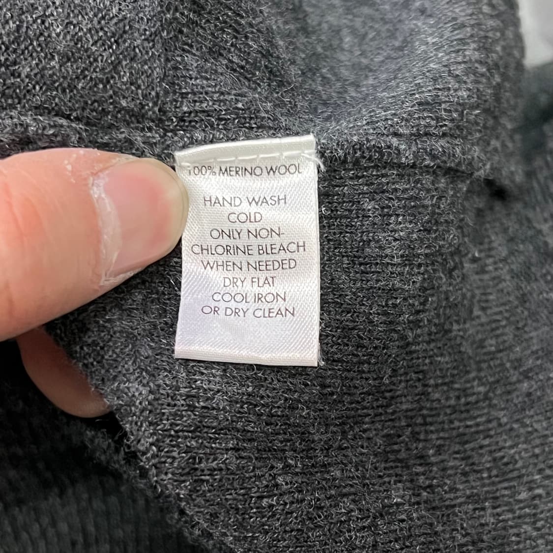  캘빈 클라인 브이넥 울 니트 y15185 상품이미지6