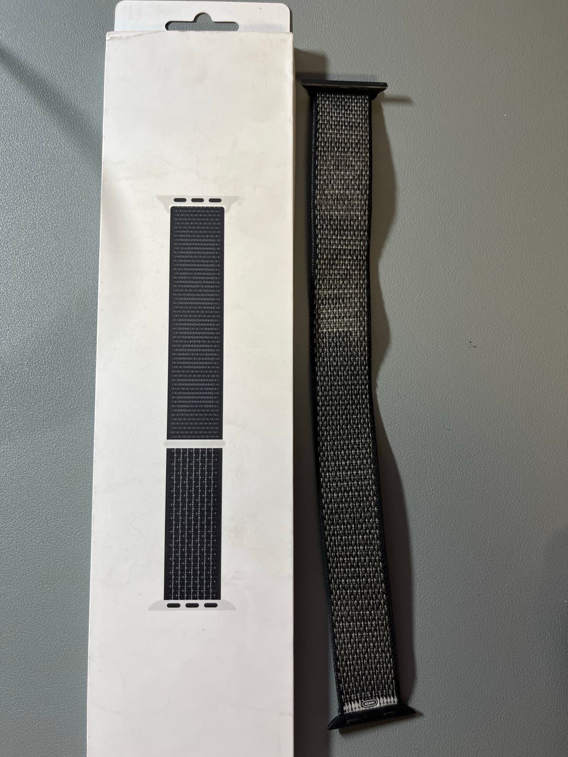애플워치 나이키 스포츠 밴드 블랙 상품이미지2