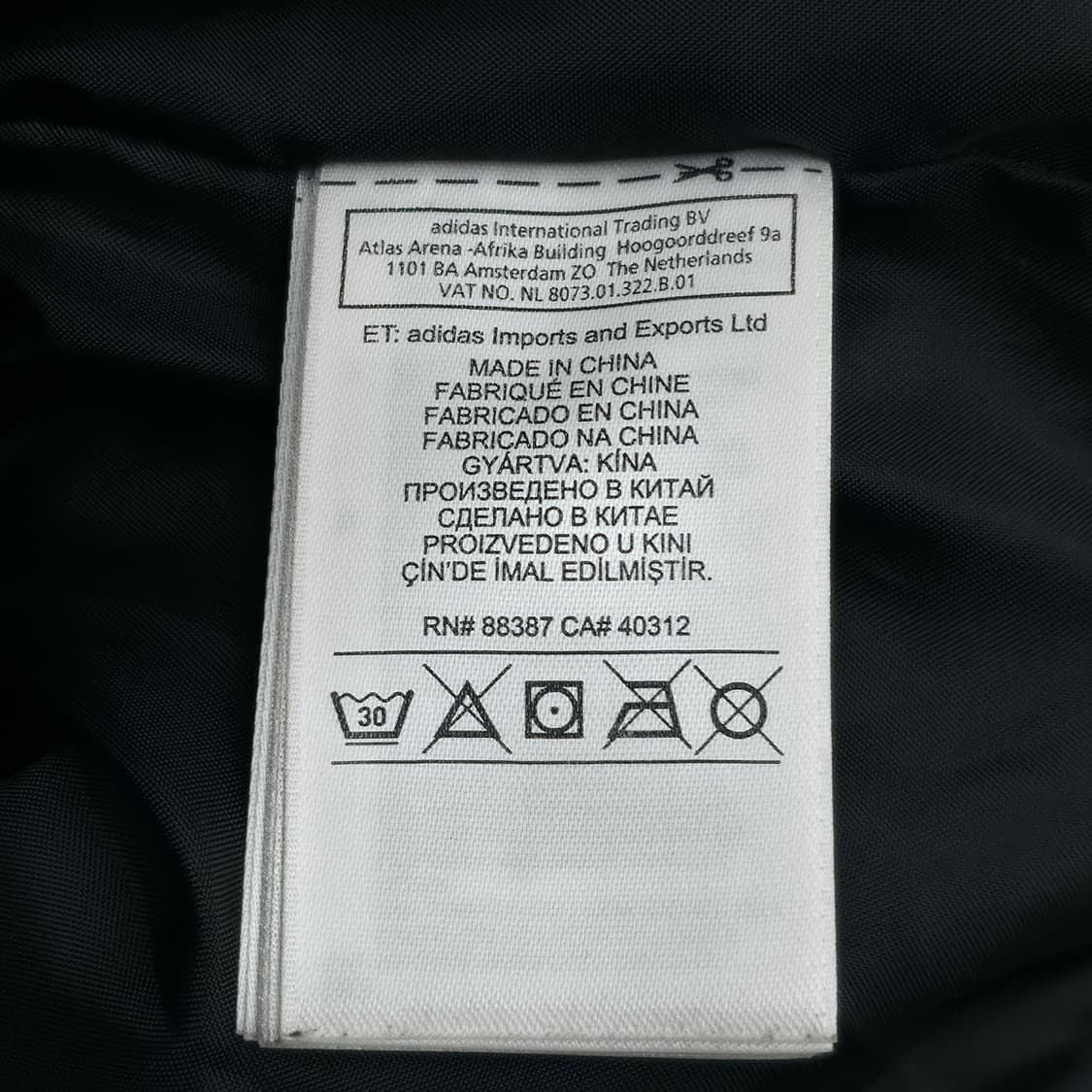 [M] 아디다스 맨체스터 유나이티드 패딩 블랙 상품이미지5