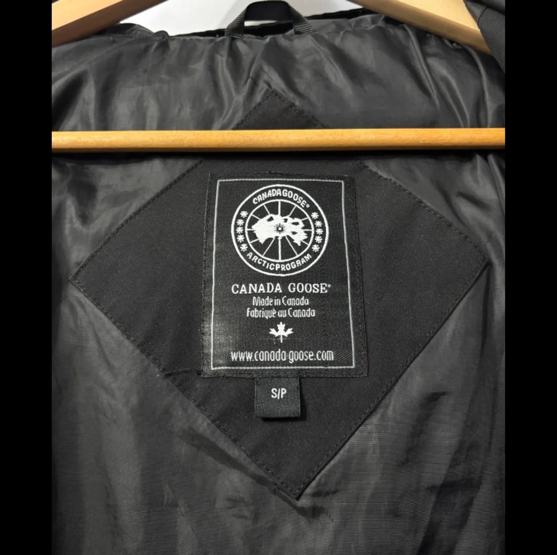 캐나다구스 블랙 패딩 ~55반 상품이미지6