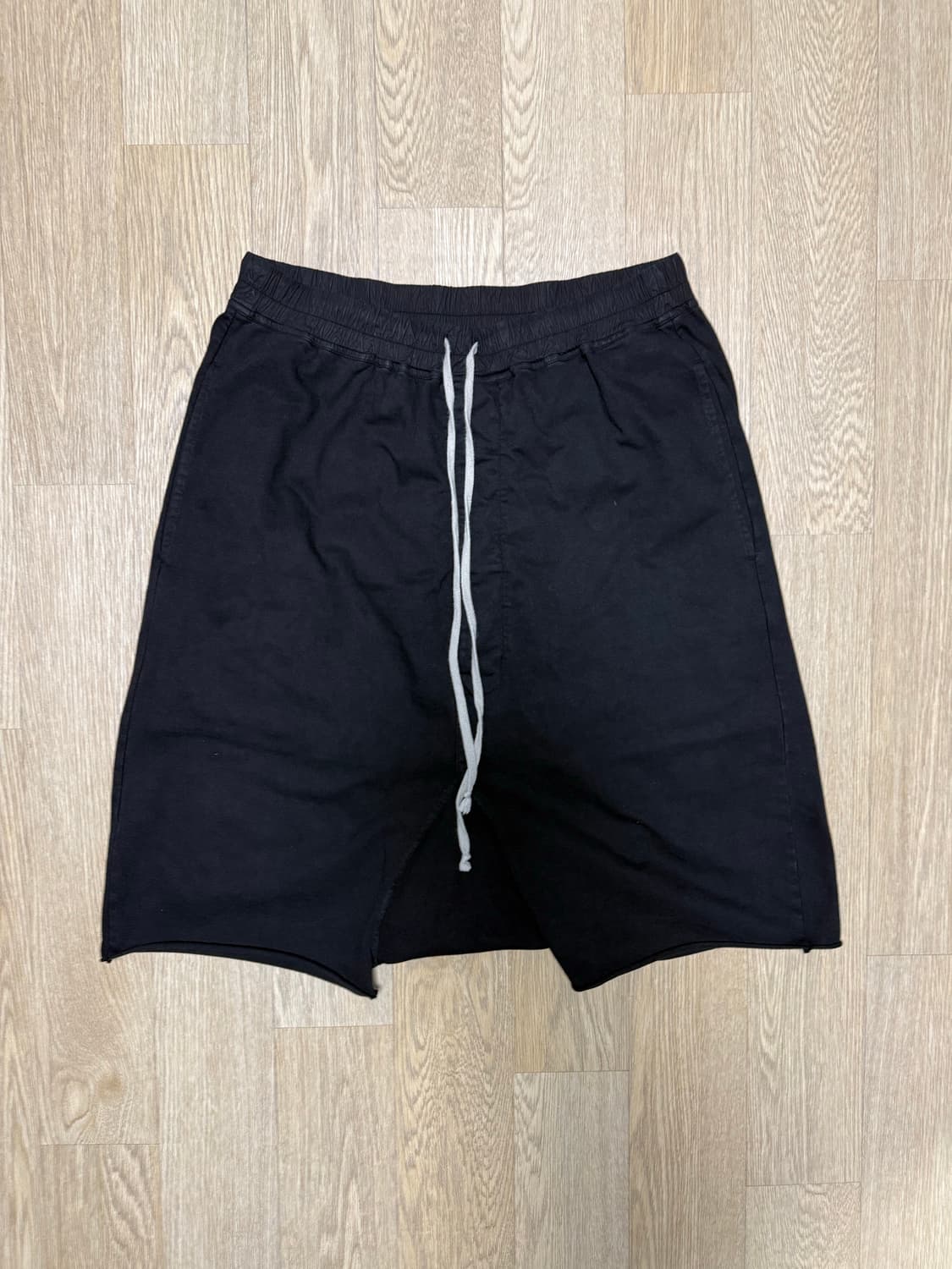 25/26 fw 릭오웬스drkshdw 버뮤다 사루엘 팬츠 L 상품이미지1