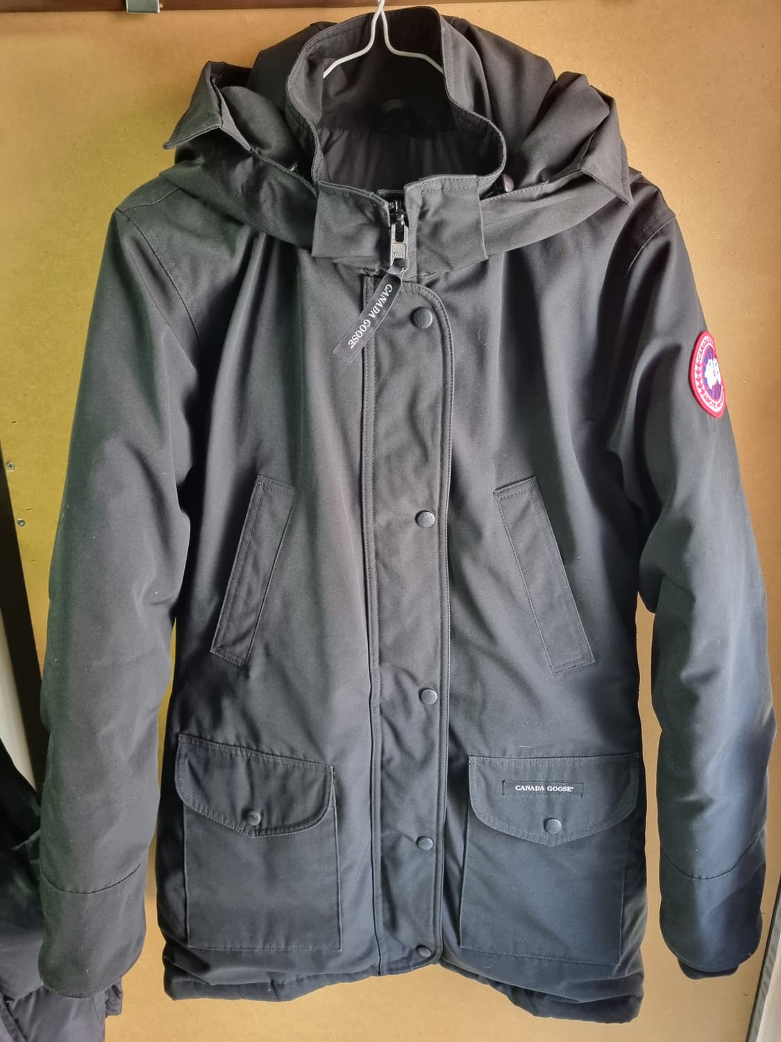 캐나다구스 여성 하프패딩  상품이미지1