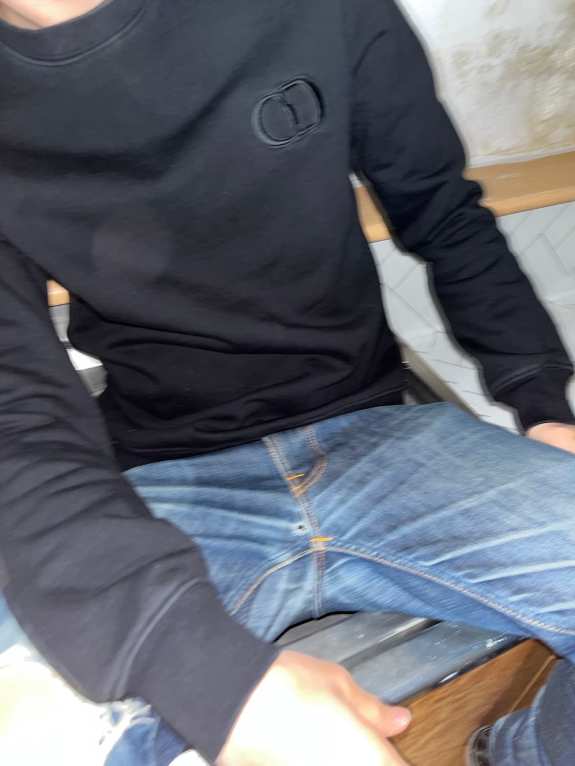 디올 CD로고 맨투맨 상품이미지1