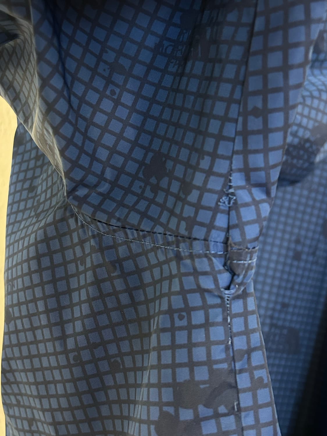 노스페이스 패턴 바람막이  (실측 100-105) 상품이미지9