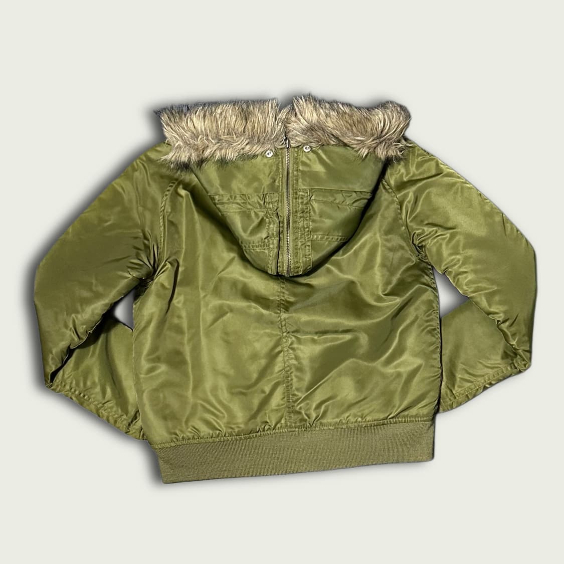 쥬시 꾸뛰르 y2k  N2B 봄버 상품이미지5