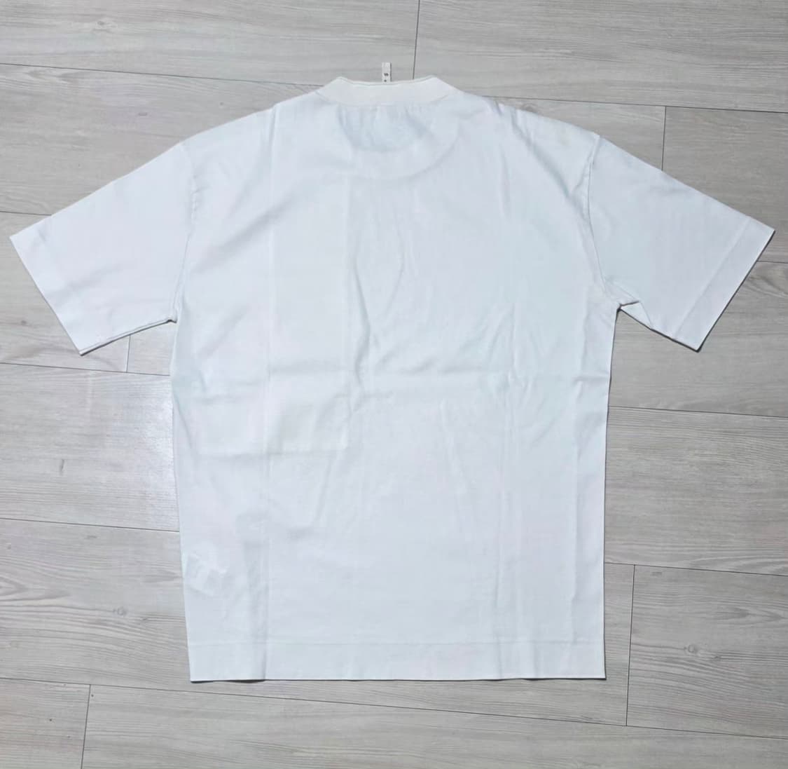 트렌짓 반팔티셔츠 상품이미지2