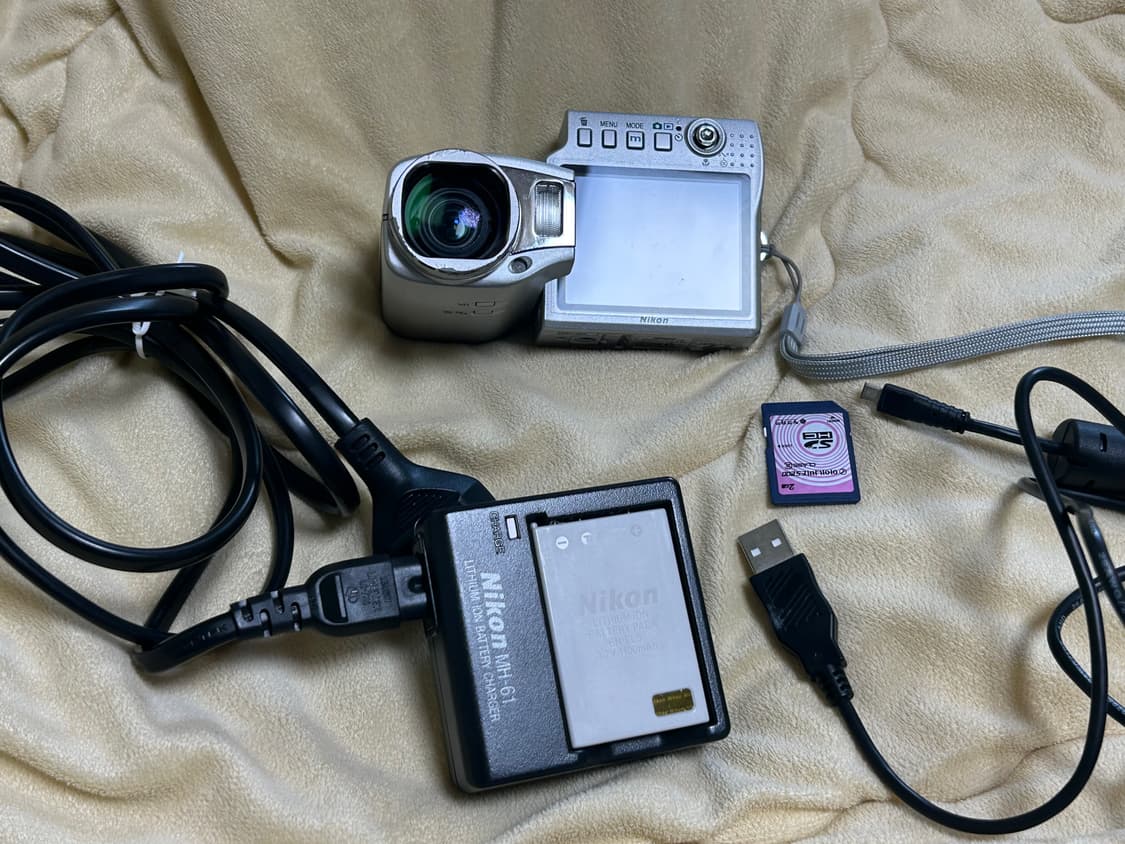 니콘 쿨픽스 S10 디카 + 작례 상품이미지2