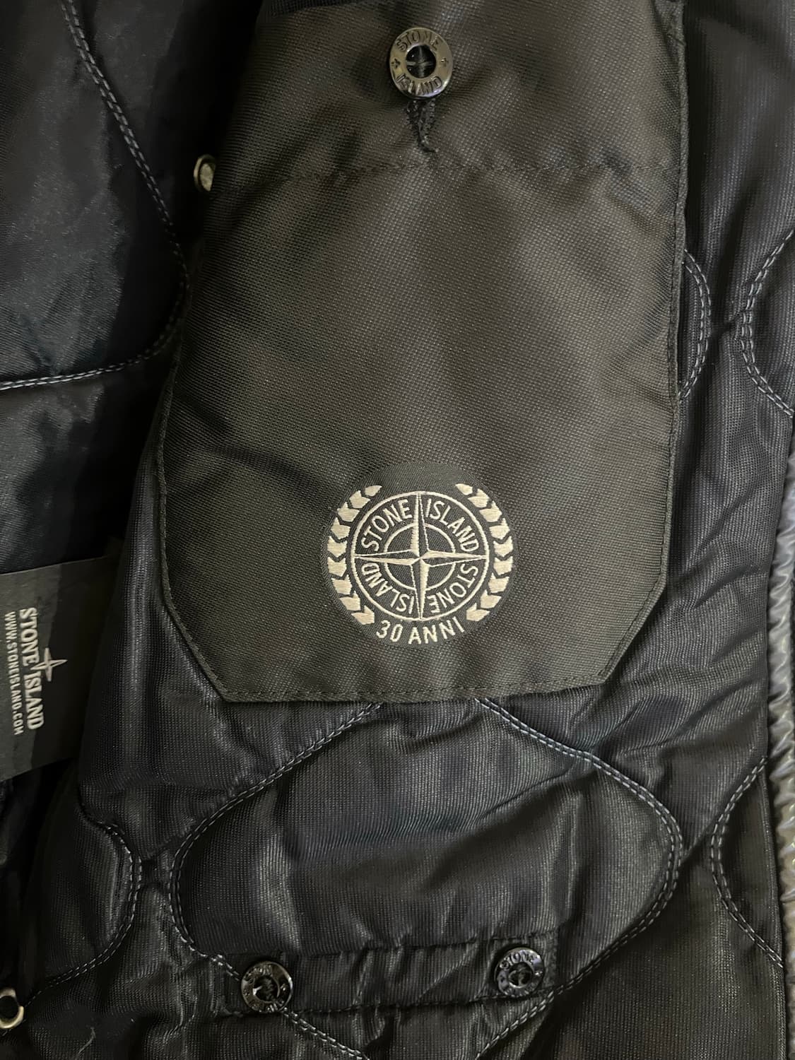스톤 아일랜드 30주년 무솔라 고마타 자켓 상품이미지5