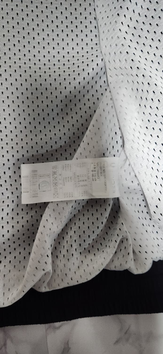 스파이더 검흰 바람막이 후드 자켓 상품이미지8