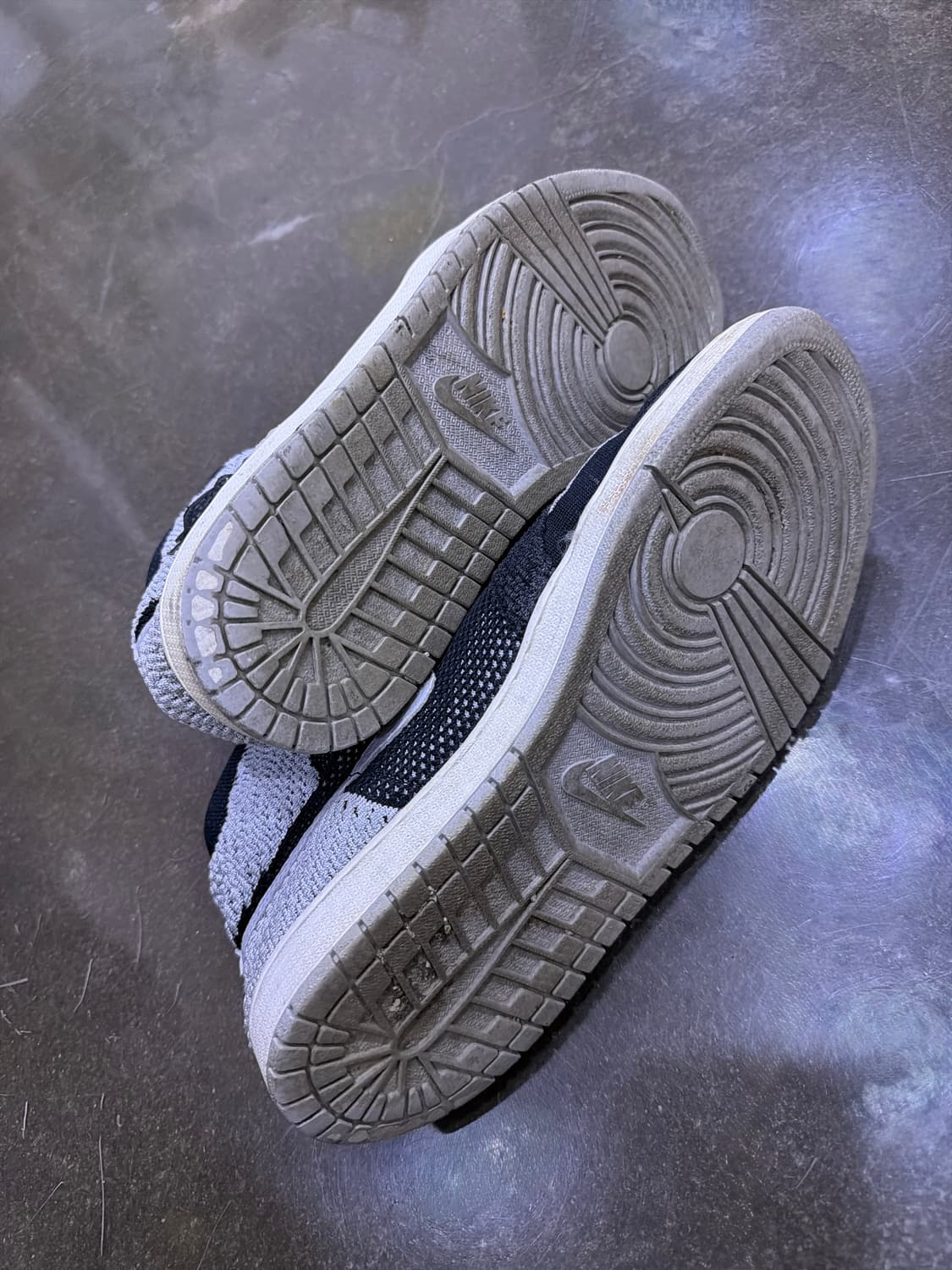 나이키 에어 조던 1 플라이니트 로얄 하이 285 상품이미지8