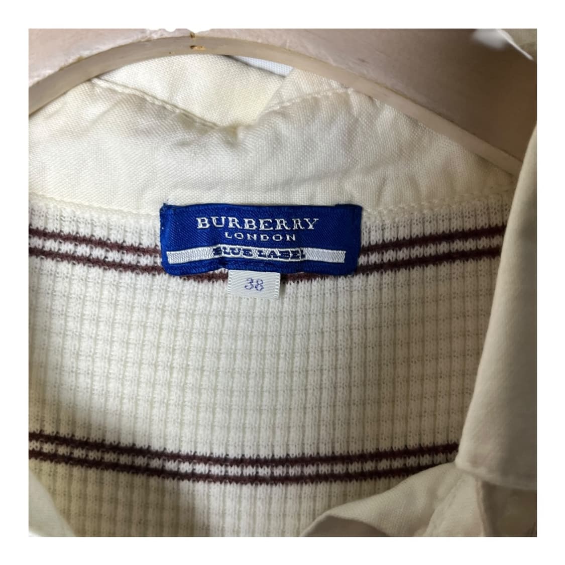 [Burberry] 버버리 블루라벨 스트라이프 슬림핏 카라티셔츠 상품이미지3