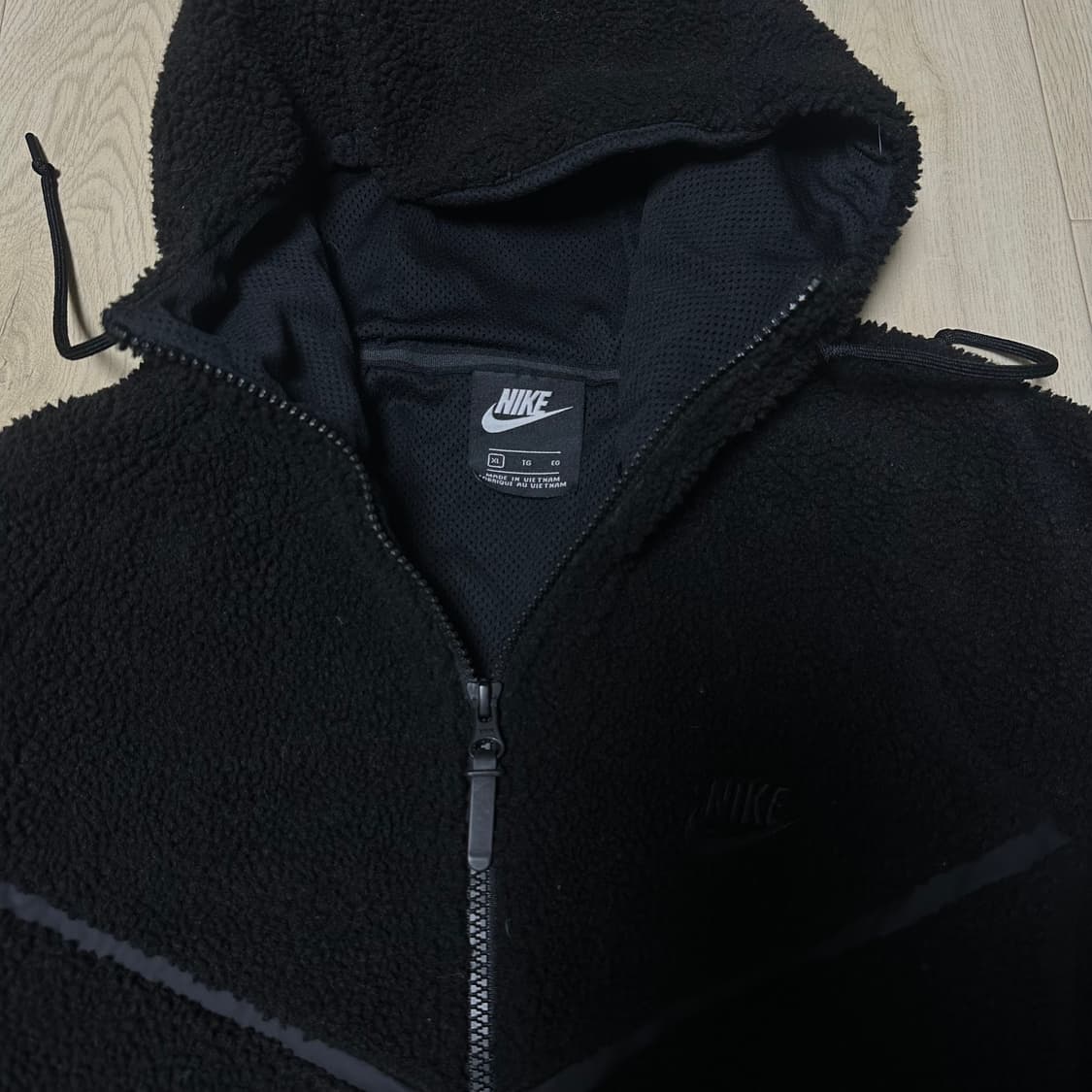 나이키 블랙 로고 후리스 후드집업 상품이미지2
