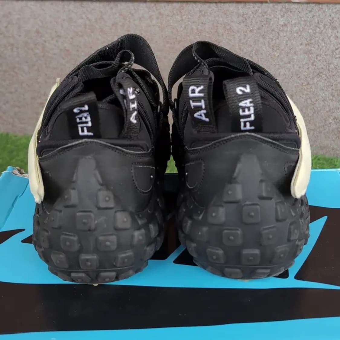 나이키 x cpfm air flea2 에어 플리2 블랙 앨러배스터 270 상품이미지4