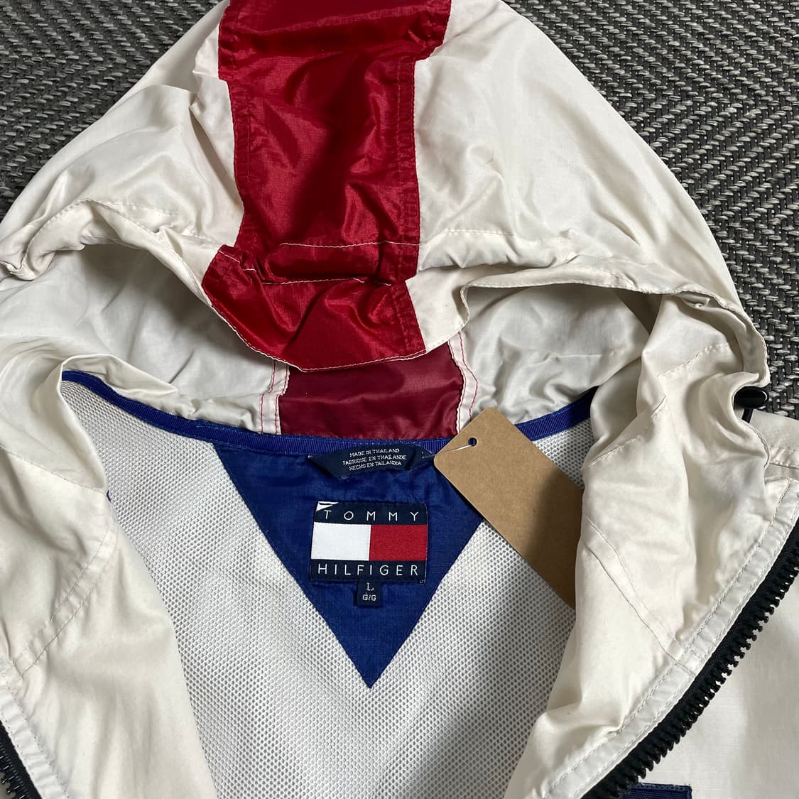 00s 타미힐피거 스펠아웃 빅로고 바람막이  o 4321 상품이미지4