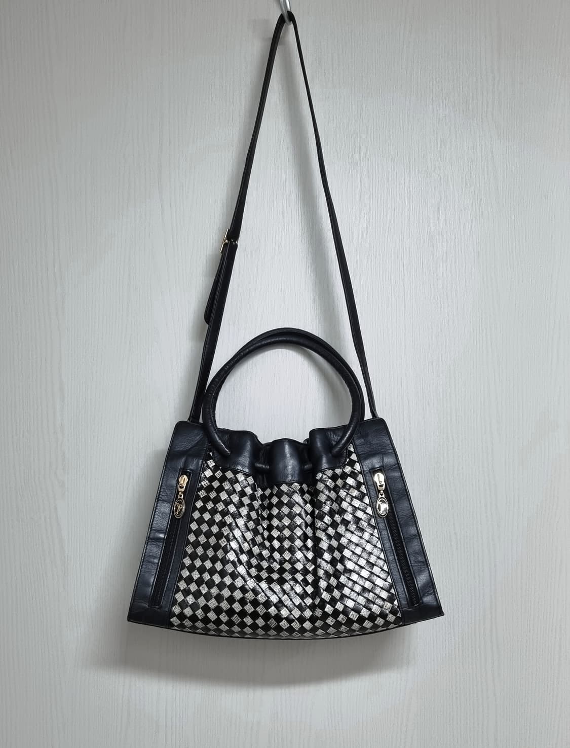 투나인 크로스 토트백 가방 상품이미지3