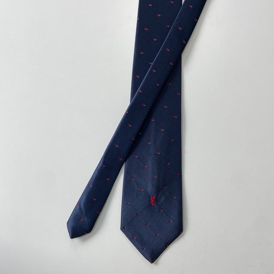 입생로랑(YSL) 명품 정품 심플로고 넥타이 상품이미지1