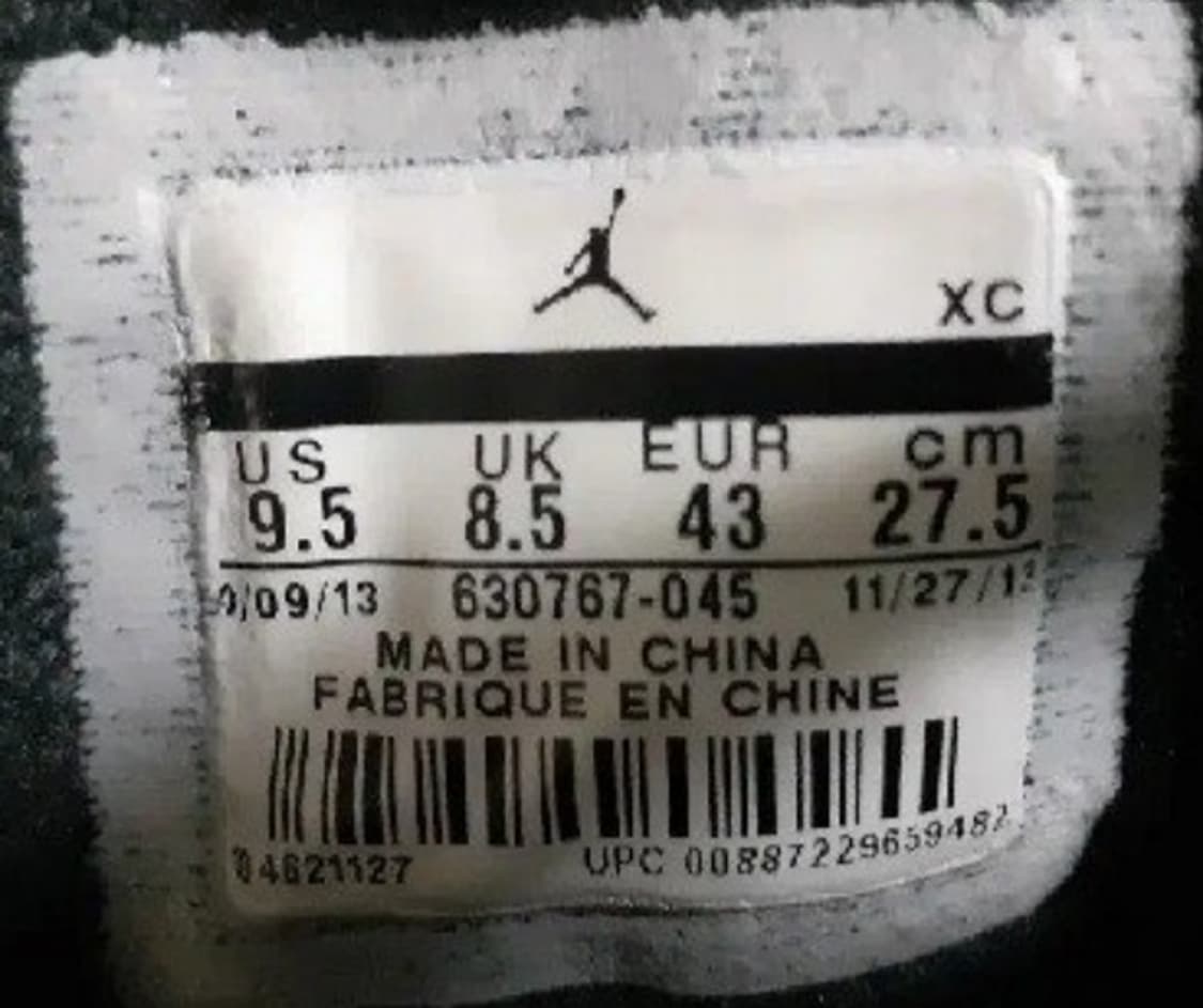 나이키 에어 조던1 미드 "Suit & Sneaers"  상품이미지8