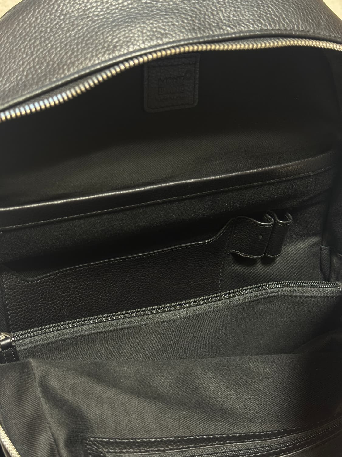 몽블랑 레더 백팩 상품이미지6