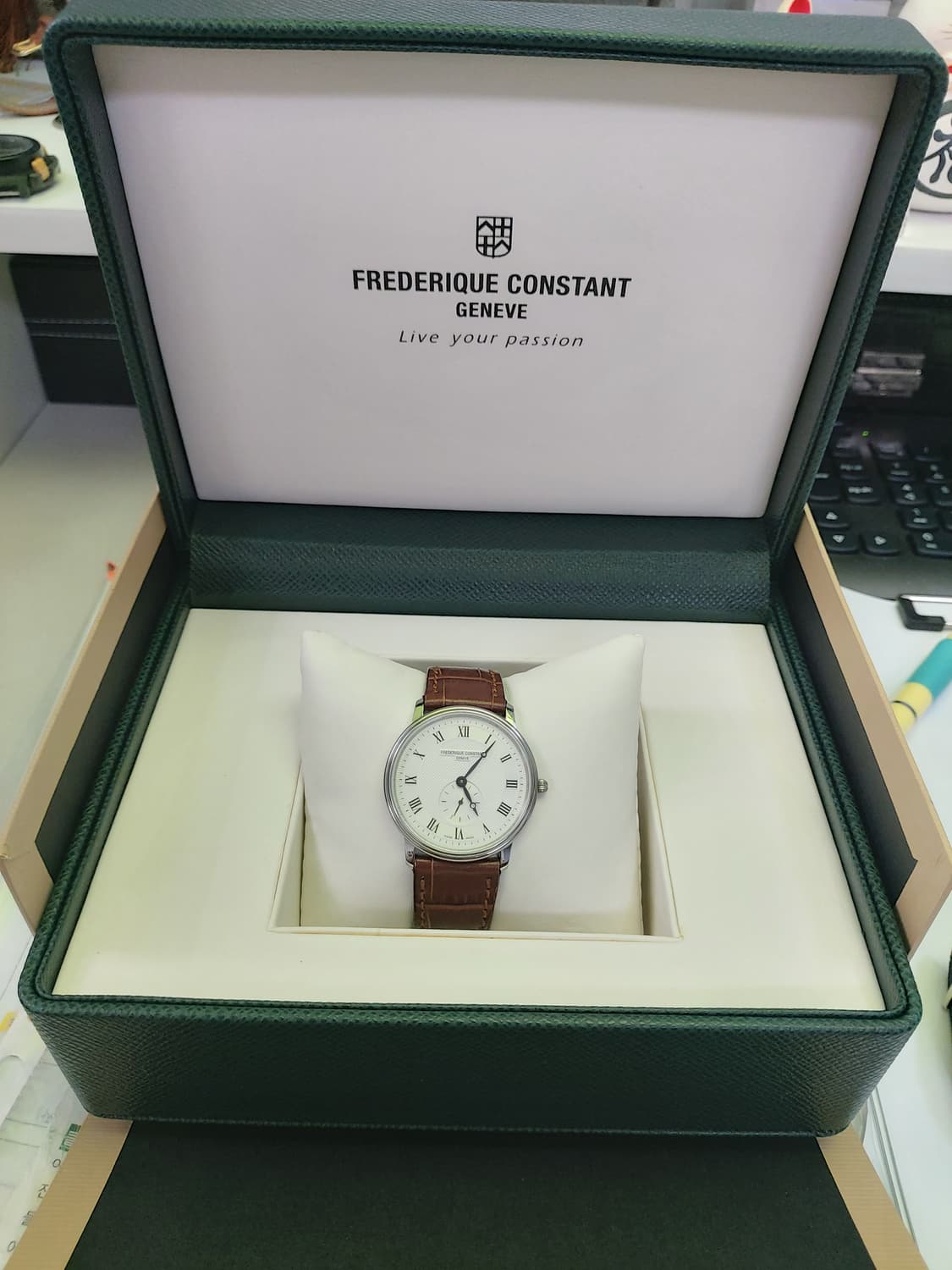 프레드릭 콘스탄트 남성 가죽 시계 상품이미지6