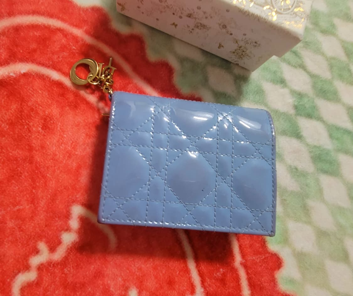 무료배송) 레이디 디올 반지갑 블루 상품이미지3
