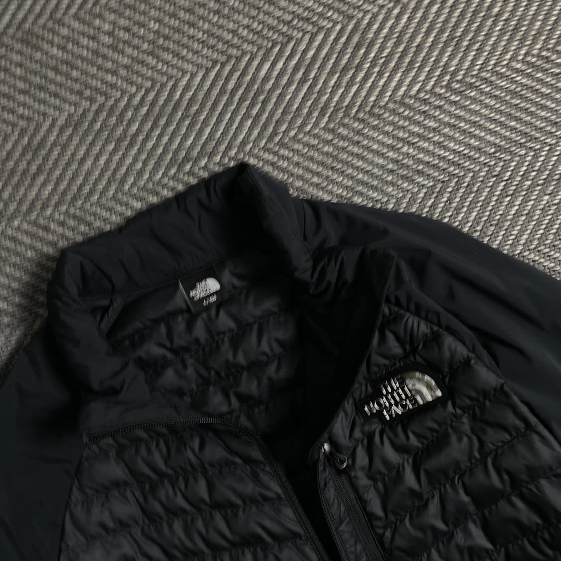 노스페이스 브이모션 경량 패딩 점퍼 블랙y 5009 상품이미지4