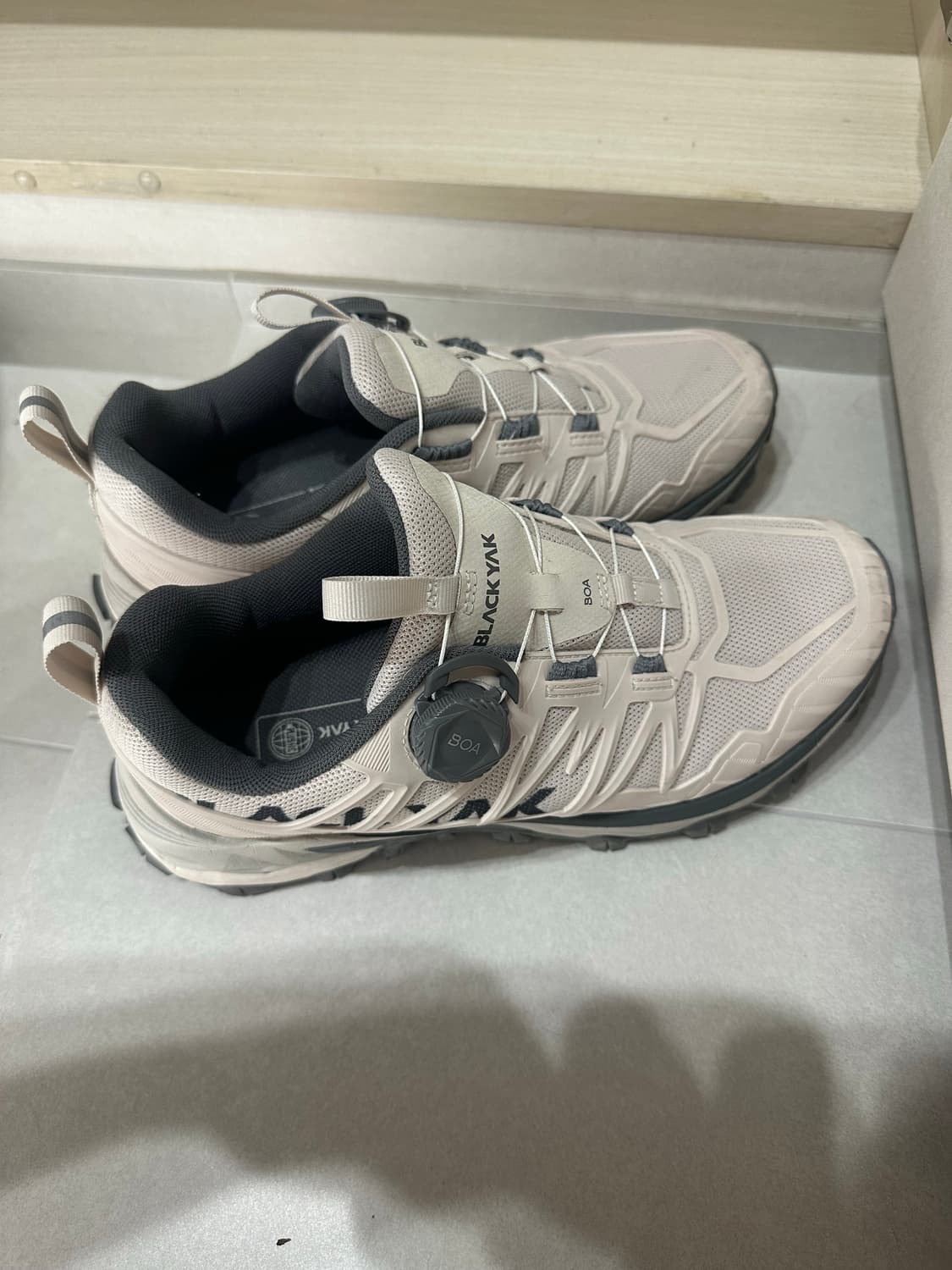 블랙야크 베이지 등산호 255 상품이미지1