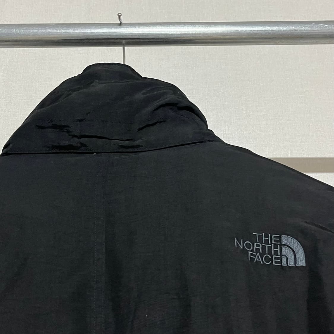 노스페이스 블랙 다운 패딩 100 상품이미지7