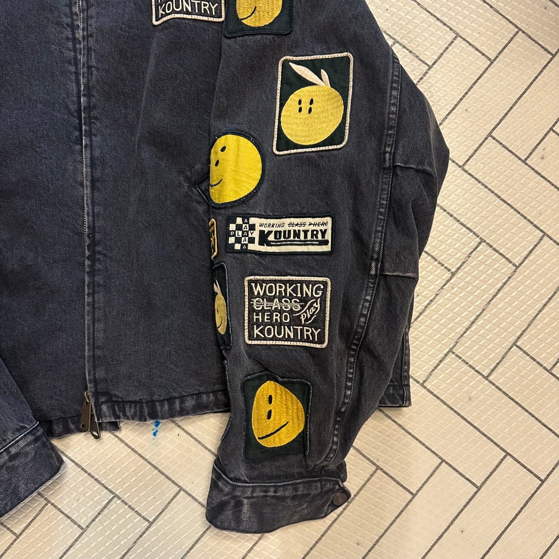 캐피탈 14온즈 블랙 X블랙 데님 티백 드리즐러 자켓 아니키 레인보위 상품이미지3