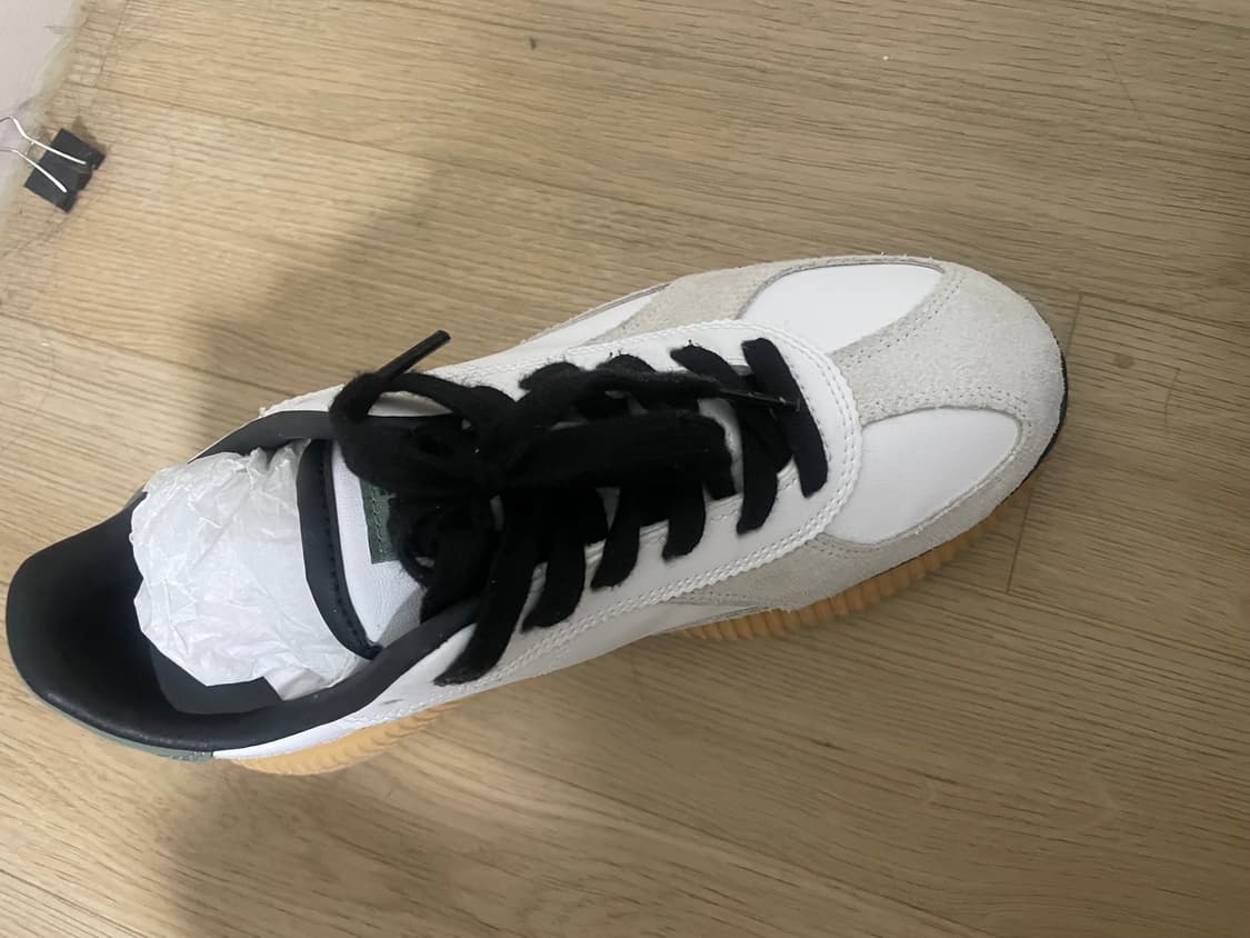 오니츠카타이거 멜리시티 화이트/라이켄그린 240 상품이미지4