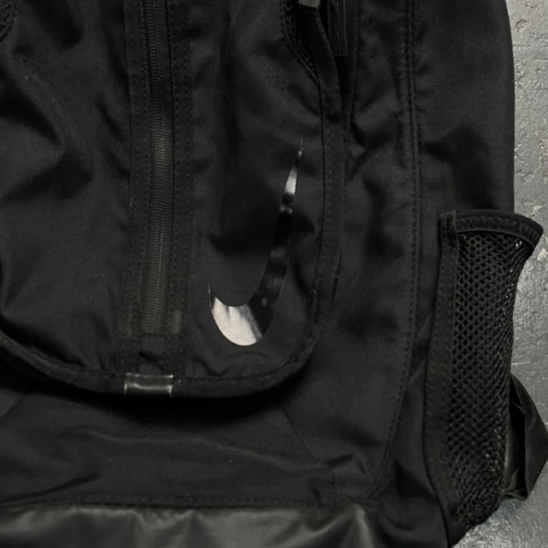 나이키 풋볼 쉴드 백팩 상품이미지2