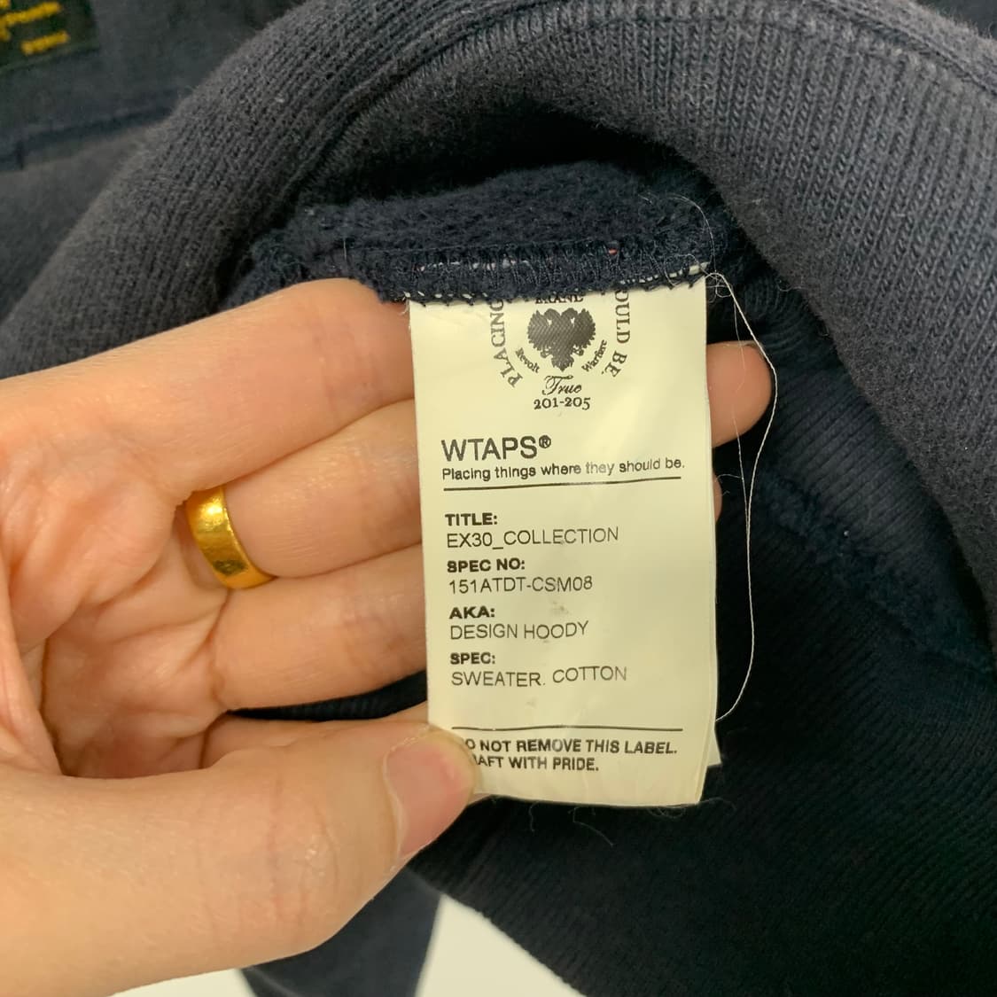 더블탭스 스펠아웃 블랙 후드티 상품이미지4