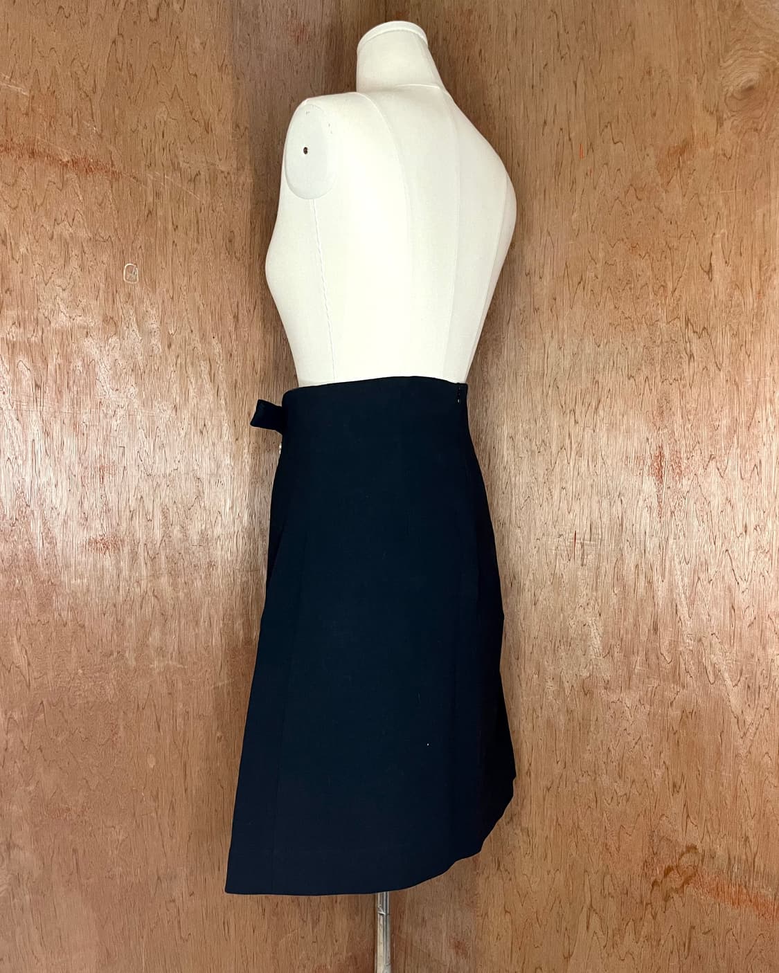 슈슈통 크리스탈 보우 블랙 스커트 상품이미지2