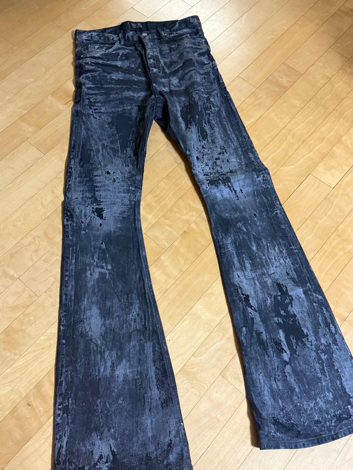 에모스탠스클럽 펜타그램 코팅 배기 플레어진 1 상품이미지4