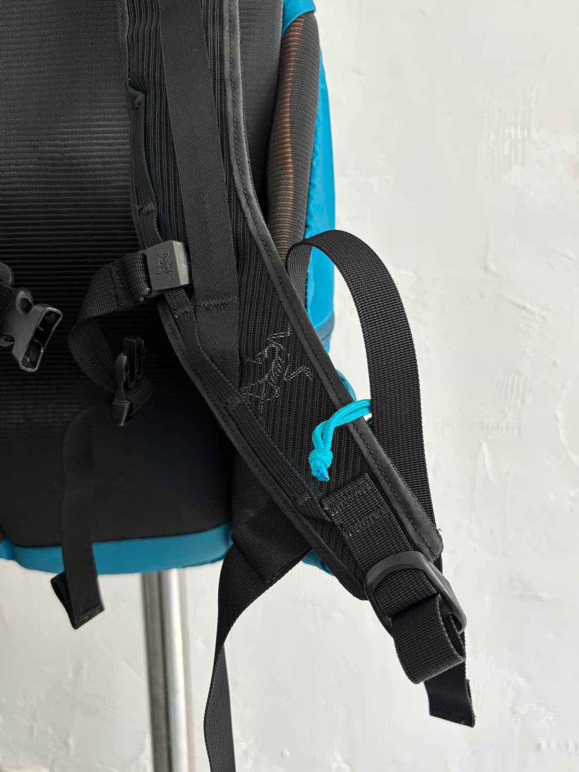 ARC’TERYX 아크테릭스 블루 칠코틴 20L 백팩 상품이미지6