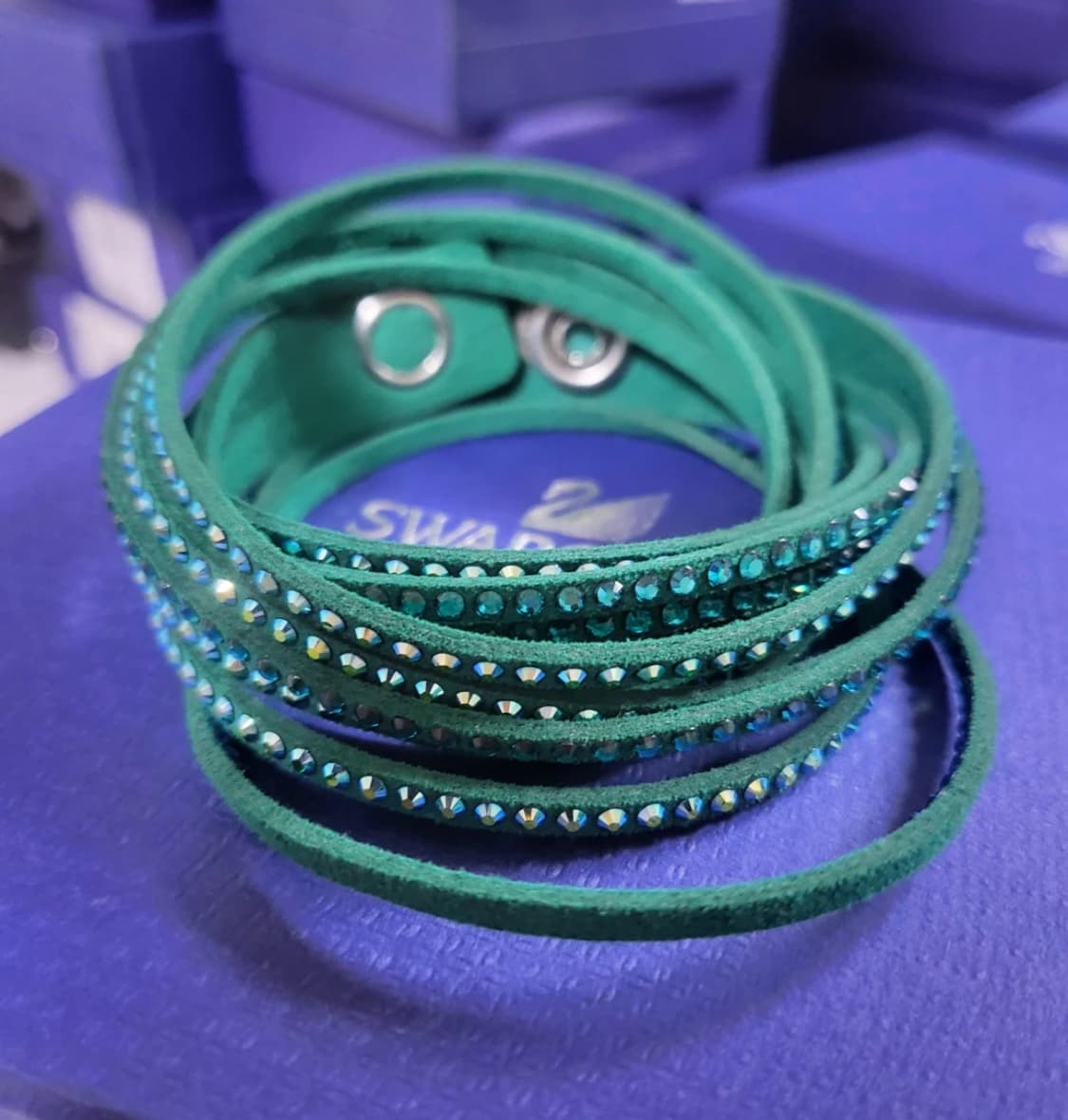 Swarovski 스와로브스키 레이어드 가죽 팔찌 민트 그린 상품이미지2