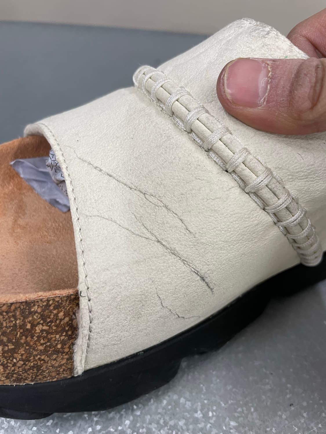 어그 썬스킵 슬라이드 250 상품이미지8