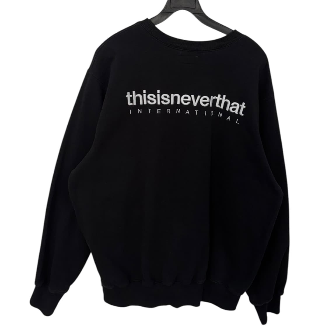 디스이즈네버댓 맨투맨 상품이미지1