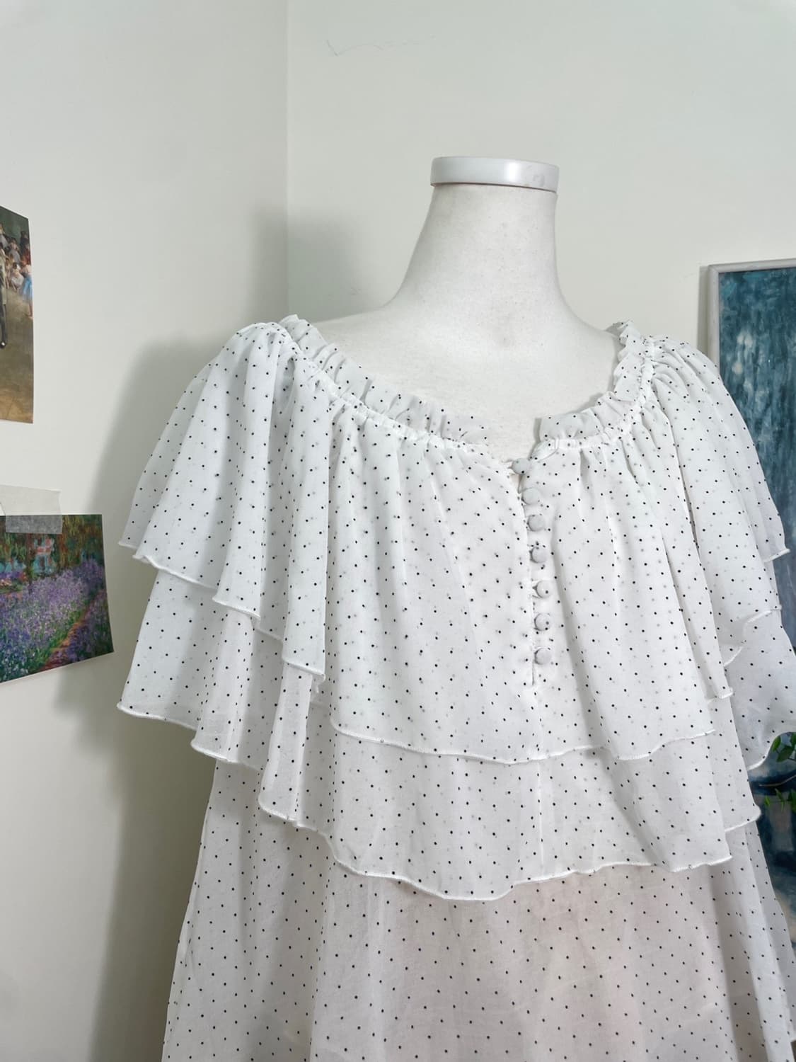 white dot ruffle button blouse 상품이미지6