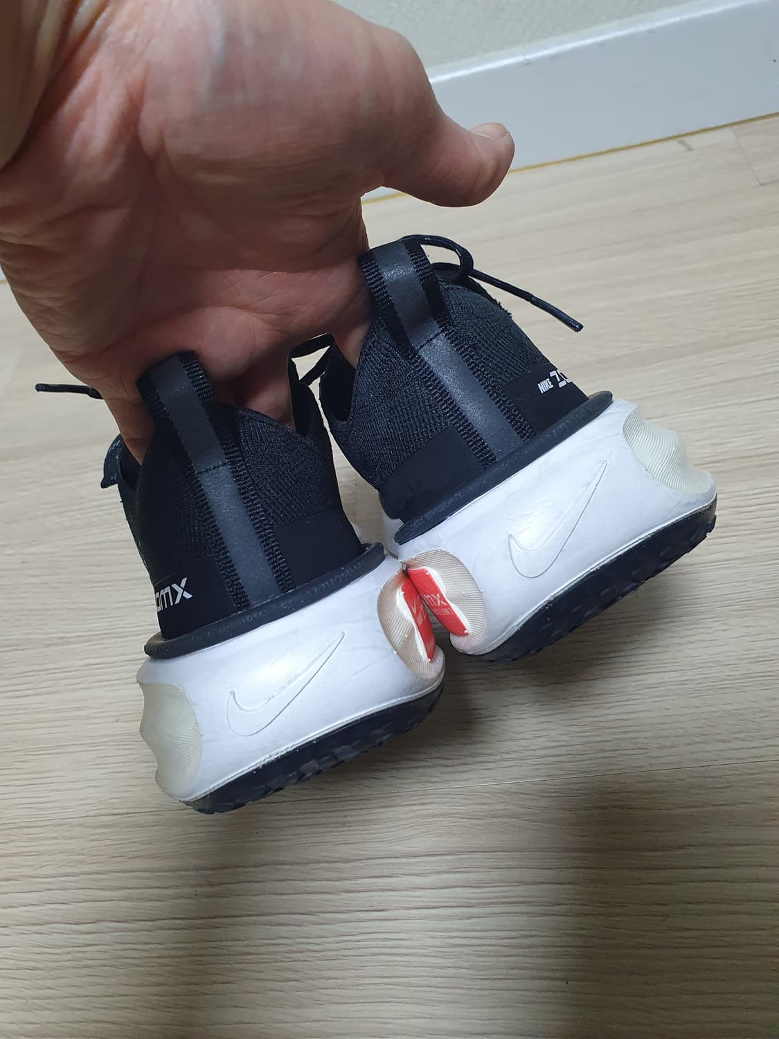 나이키 줌 인빈서블 런 러닝화 235 상품이미지6