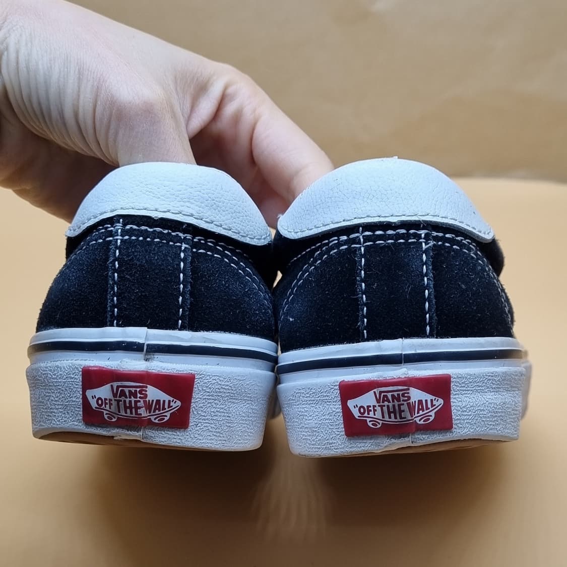 반스 스포츠 스웨이드 스니커즈 245 상품이미지4