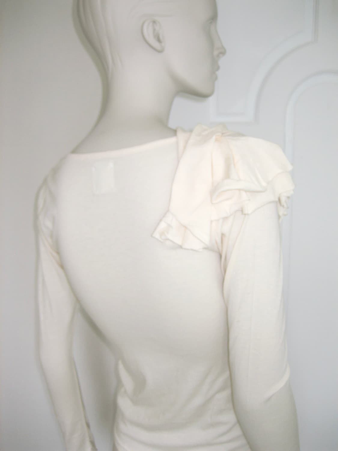 Cream Ruffled Point Long Sleeve Top 상품이미지5