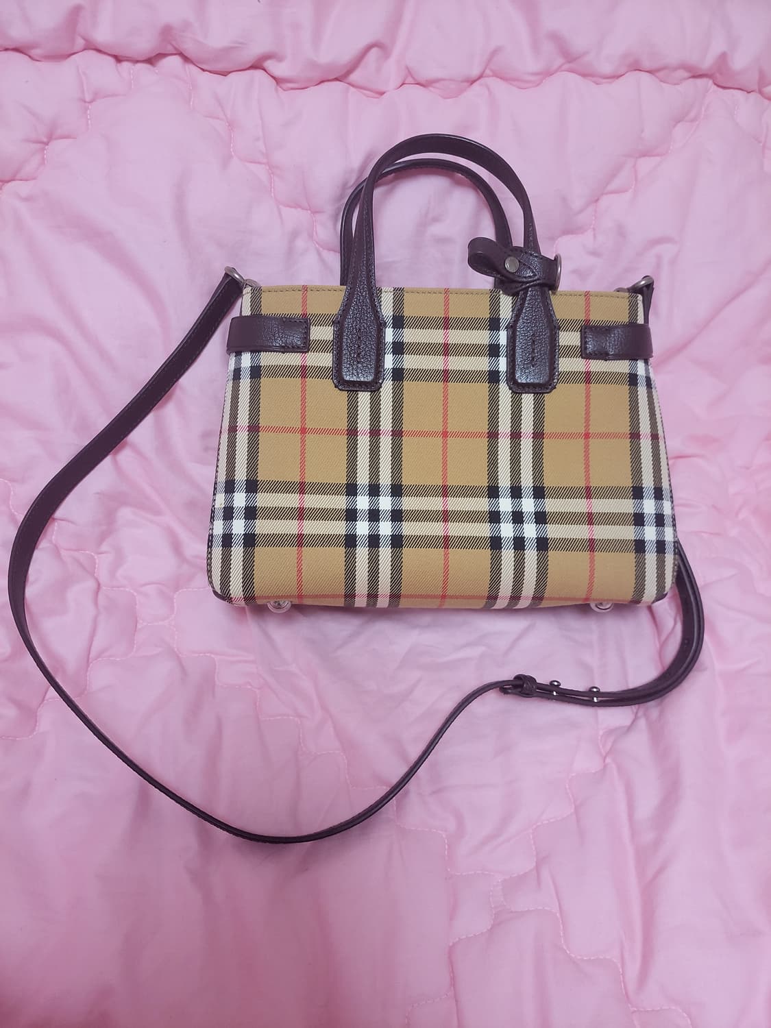 정품)급처새상품급!버버리 체크 스몰 배너백 크로스백 토트백 가방 상품이미지3