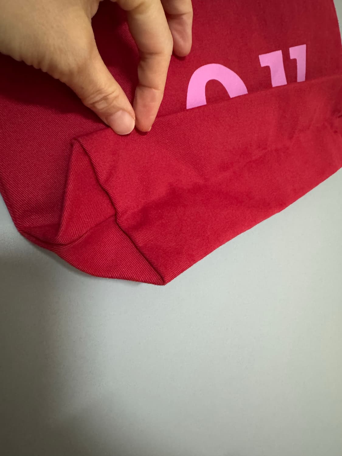 Aeiou 아에이오우 토마토 핑크 색상 에코백 거의새것 상품이미지7