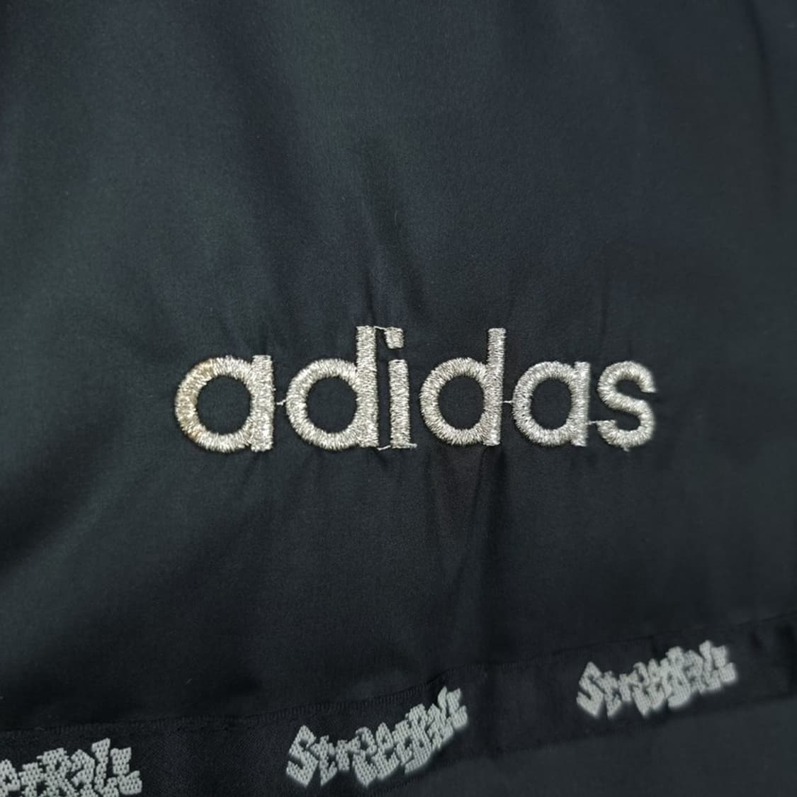 [아디다스] 90'S 올드스쿨 빈티지 패딩 베스트 조끼 블랙 M18489 상품이미지6