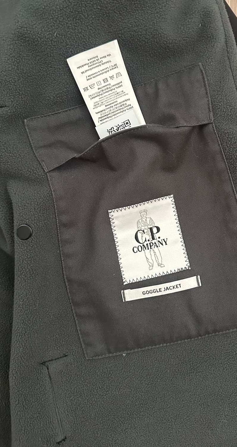 cp컴퍼니 소프트쉘 고글 자켓 상품이미지3