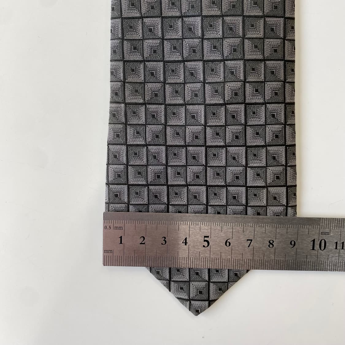 신형라벨 지방시 정품 명품넥타이 (GIVENCHY) 8.7cm 상품이미지8