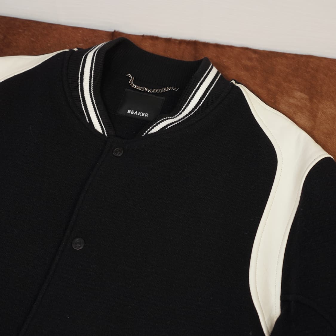 비이커 24fw 울&레더 바시티 자켓 상품이미지6