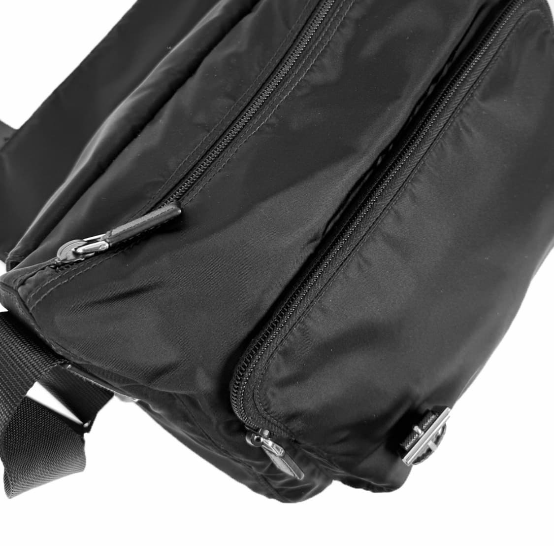 [M] 프라다 리나일론 삼각로고 투버클 메신저백 크로스백 블랙 미디움 상품이미지8