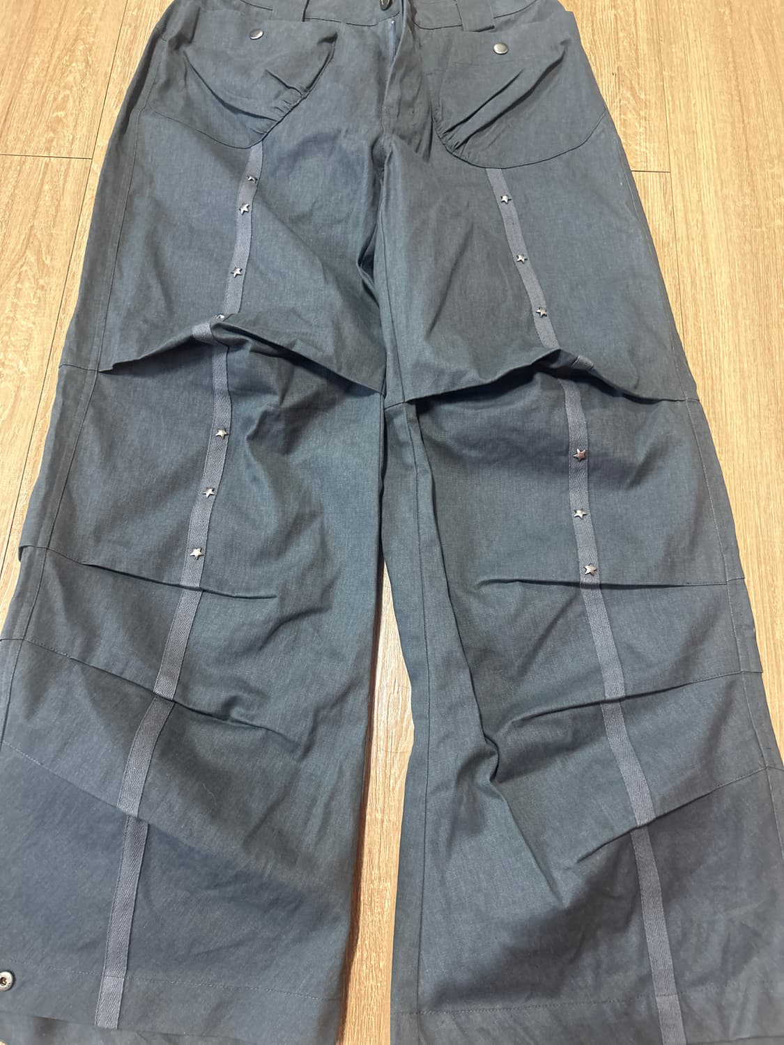 허그유어스킨 스타스터드 라인팬츠 s 차콜 상품이미지1