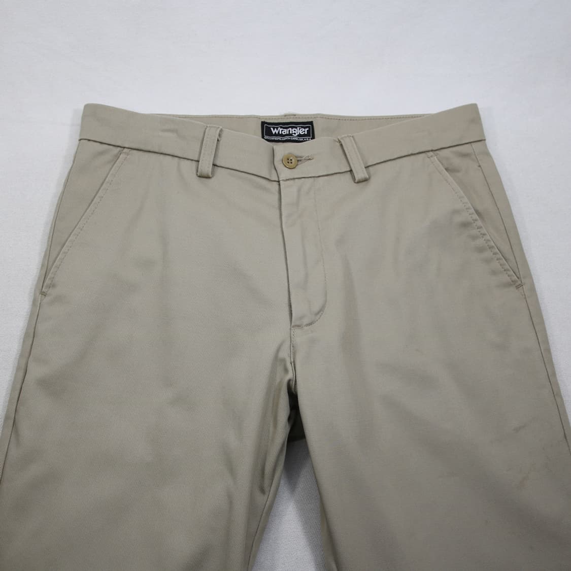 (착용컷) Wrangler 치노 팬츠 (남성용 31.5) 상품이미지4